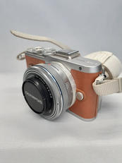 ミラーレス一眼カメラ|OLYMPUS