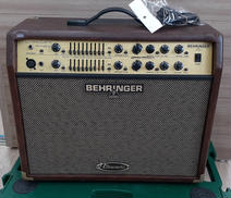アコギ用アンプ|BEHRINGER