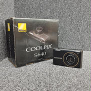 デジタルカメラ|NIKON