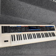 2353❣️ローランド　シンセサイザー　ハードケース Roland (予約商品・11月下旬以降入荷予定)JUNO-D6 背負える純正