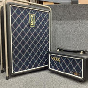 ベースアンプ|VOX