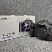 デジタル一眼レフ|CANON