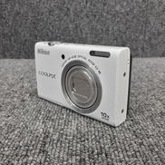 デジタルカメラ|NIKON