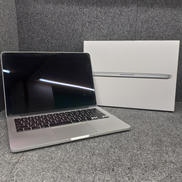 MAC BOOK PRO|APPLE