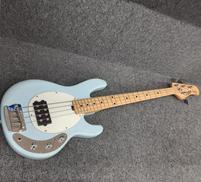 .エレキベース|STERING BY MUSICMAN