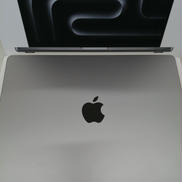 MACBOOK PRO|APPLE