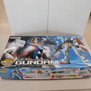 1/48 ガンダム　メガモデル　ガンダム|BANDAI