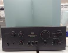 プリメインアンプ|SANSUI