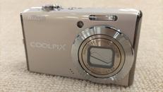 デジタルカメラ|NIKON