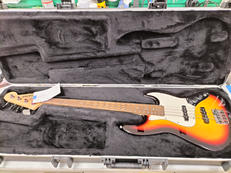 FENDER|ハードケース|【ハードオフ公式通販】オフモール|1011070000016821