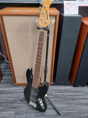 5弦エレキベース|BACCHUS