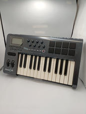 MIDIコントローラー|M-AUDIO