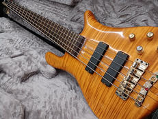 ベース|WARWICK