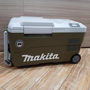 充電式保冷温庫|MAKITA