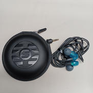 有線イヤホン|SHURE