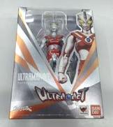 ウルトラマンフィギュア|BANDAI