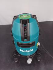 レーザー墨出し器|MAKITA