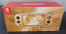 SWITCH LITE HYRULE EDITION|NINTENDO