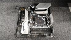 マザーボード|ASROCK