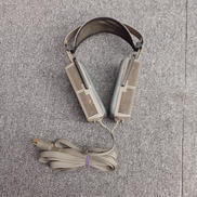 コンデンサーヘッドホン|STAX