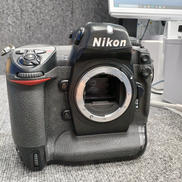 デジタル一眼レフ|NIKON