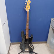 ジャズベースタイプ|FENDER JAPAN