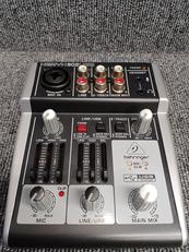 オーディオインターフェース|BEHRINGER