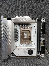 マザーボード|JGINYUE