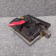 ワンタッチパンチホルダ|AMADA