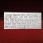 MAGICKEYBOARD|APPLE