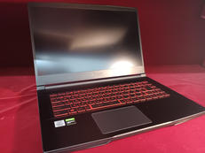 ゲーミングノートPC|MSI