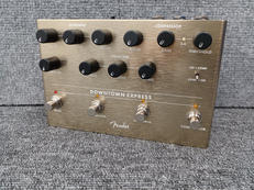 エフェクター|FENDER