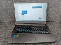 ゲーミングノートPC|MSI