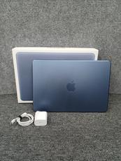MACBOOK NEO|APPLE