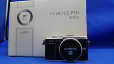 ミラーレス一眼カメラ|OLYMPUS