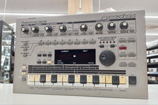 シーケンサー|ROLAND