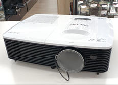 プロジェクター|RICOH
