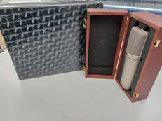 コンデンサーマイク|NEUMANN