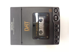 ポータブルDAT|DENON