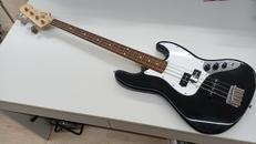 エレキベース|FENDER JAPAN
