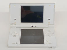 DSI|NINTENDO / 任天堂