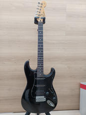 エレキギター|FENDER JAPAN