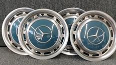 ホイールキャップ４個セット|メルセデス・ベンツ