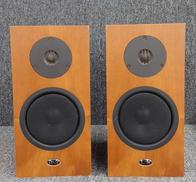 ブックシェルフスピーカー|LINN