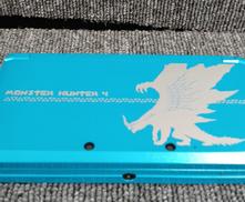 3DS モンスターハンター4モデル|NINTENDO / 任天堂