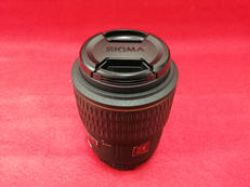 大口径中望遠マクロレンズ|SIGMA