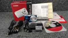 コンパクトデジタルカメラ|CASIO