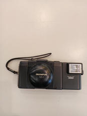 コンパクトフィルムカメラ|OLYMPUS