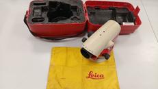 測量機器|LEICA