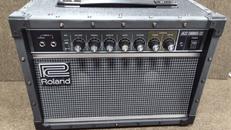 ギターアンプ|ROLAND